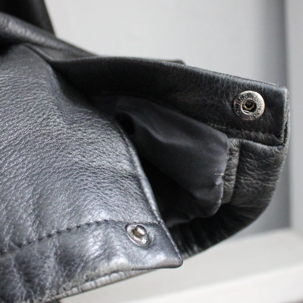 Guess Men's VTG 90s/00's Black Zip-Up Pointed Collar Leather Jacket Size Large - Picture 7 of 8